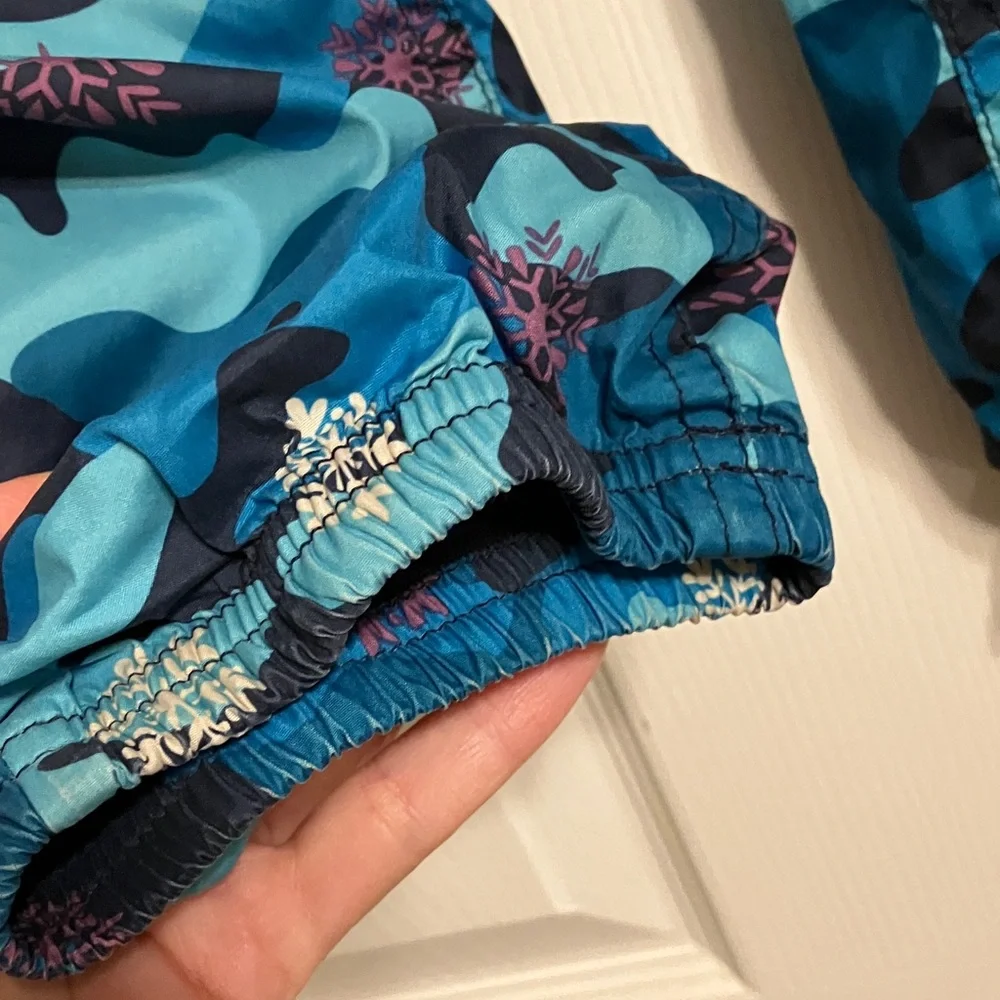 Osh Kosh B’Gosh blue camouflage camo snowflake print winter lined girl’s pants 8